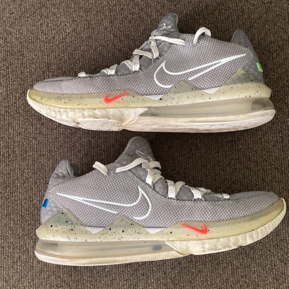 Nike Lebron basketball shoes